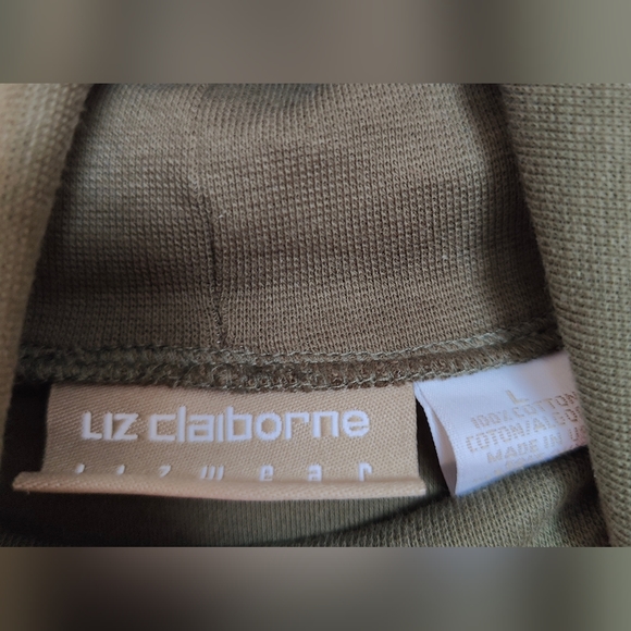 Liz Claiborne Olive Green Turtleneck - Picture 3 of 3